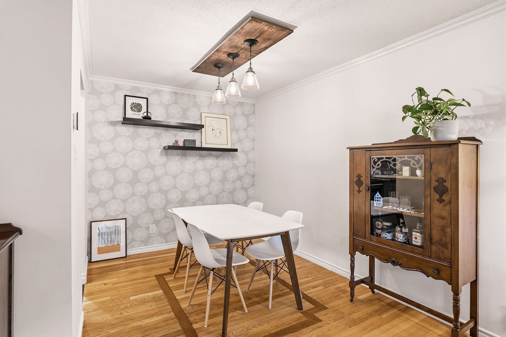 409 Montfort Street - Photo 12