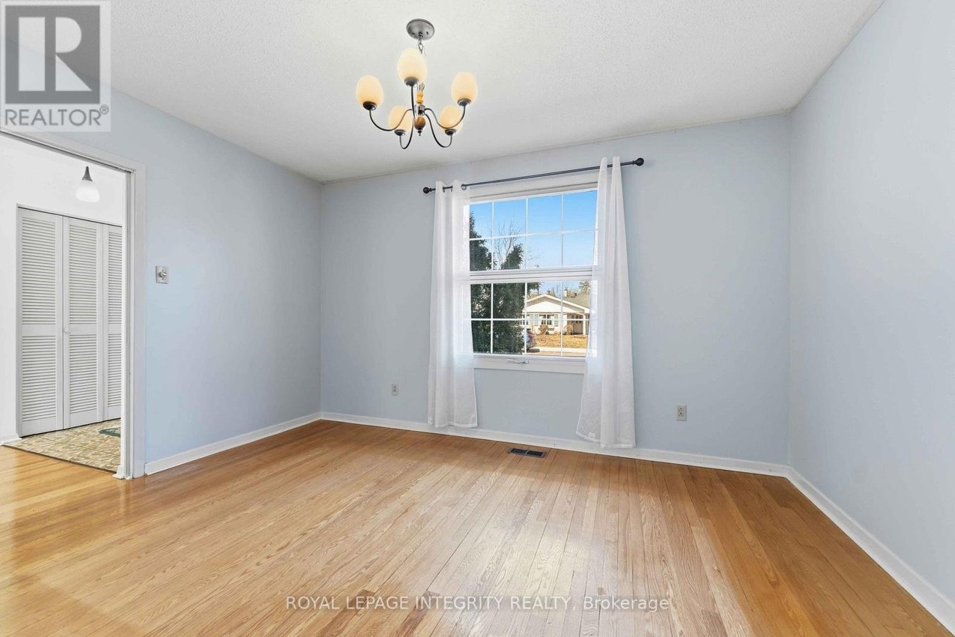 1842 PLAYFAIR DRIVE - Photo 14