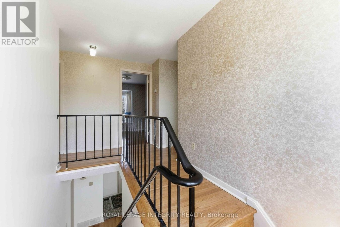 1842 PLAYFAIR DRIVE - Photo 17