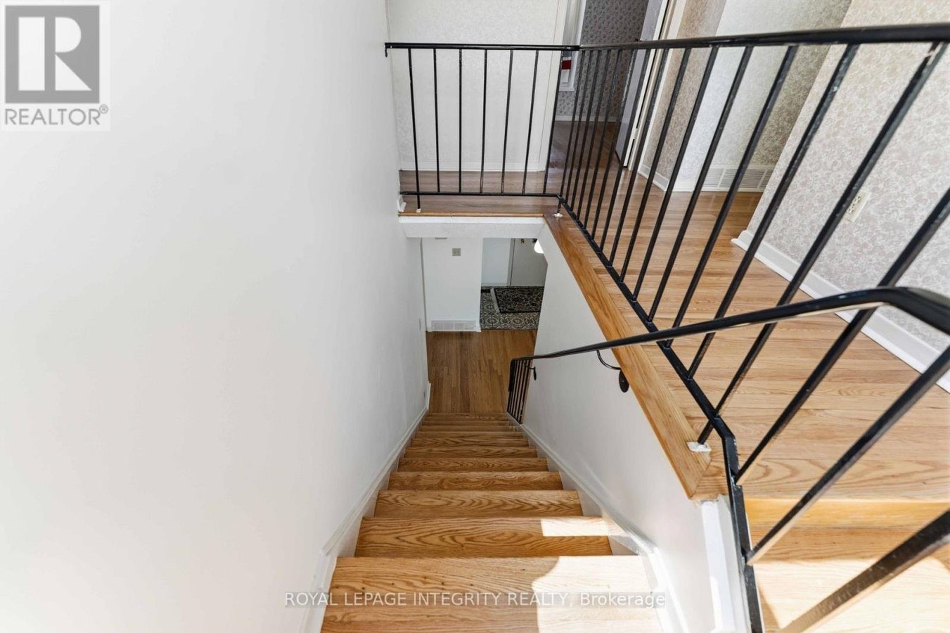 1842 PLAYFAIR DRIVE - Photo 16