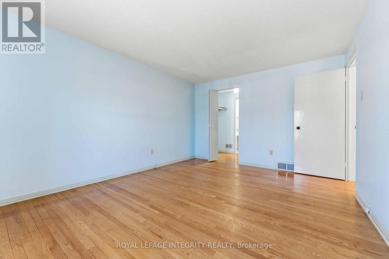 1842 PLAYFAIR DRIVE - Photo 18