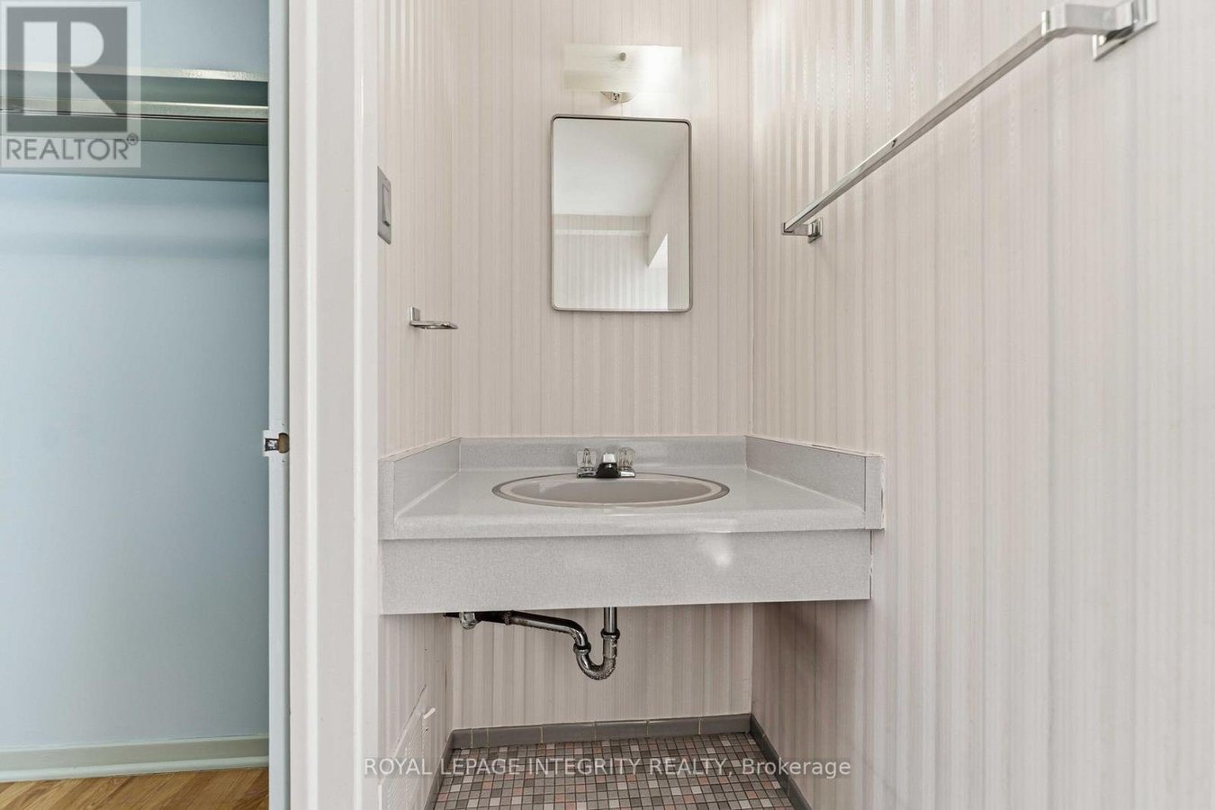 1842 PLAYFAIR DRIVE - Photo 22
