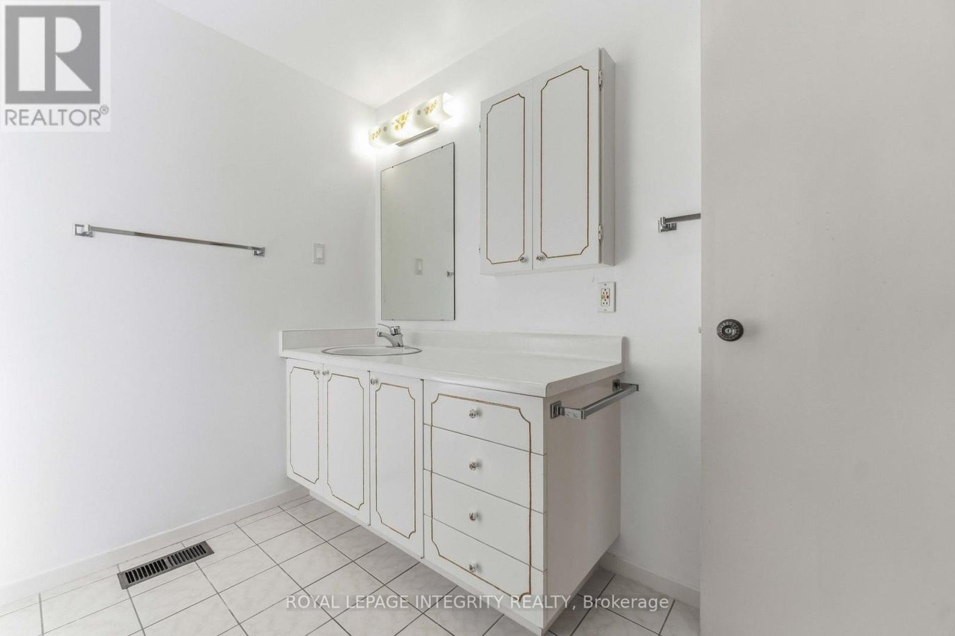 1842 PLAYFAIR DRIVE - Photo 28