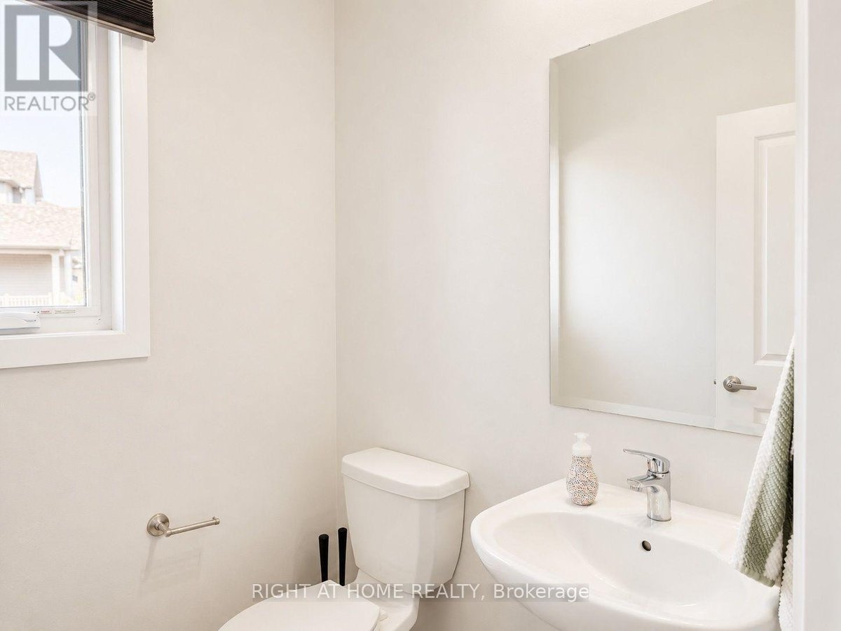 242 CALVINGTON AVENUE - Photo 8