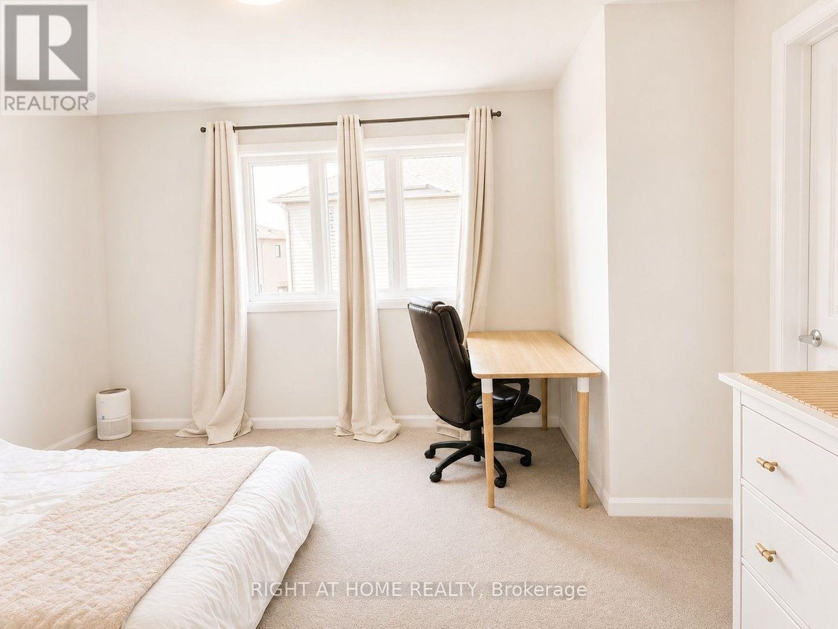 242 CALVINGTON AVENUE - Photo 10