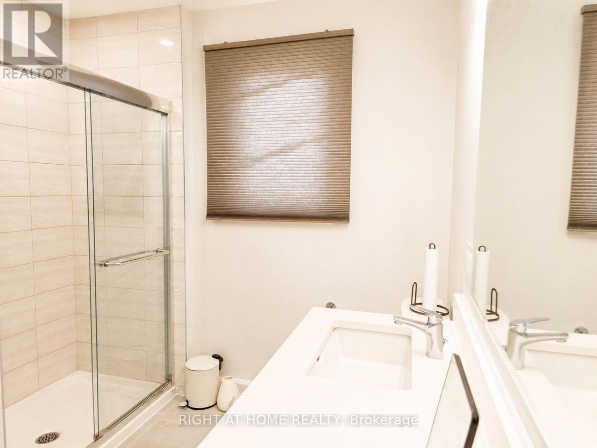 242 CALVINGTON AVENUE - Photo 12