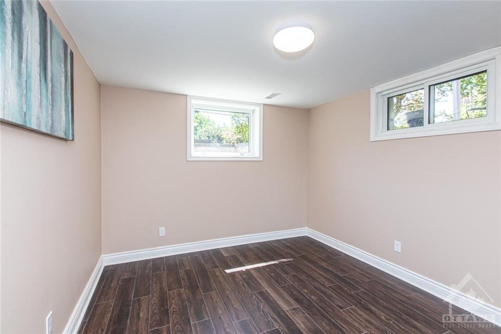 2674 Clarenda Street - Photo 7