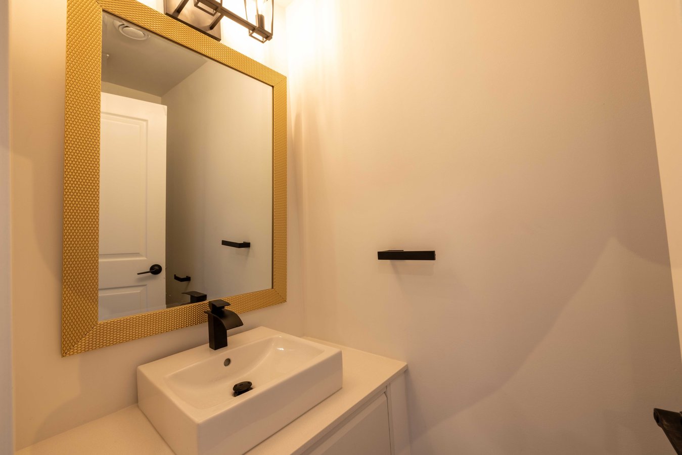 845 Dundee Avenue - Photo 5