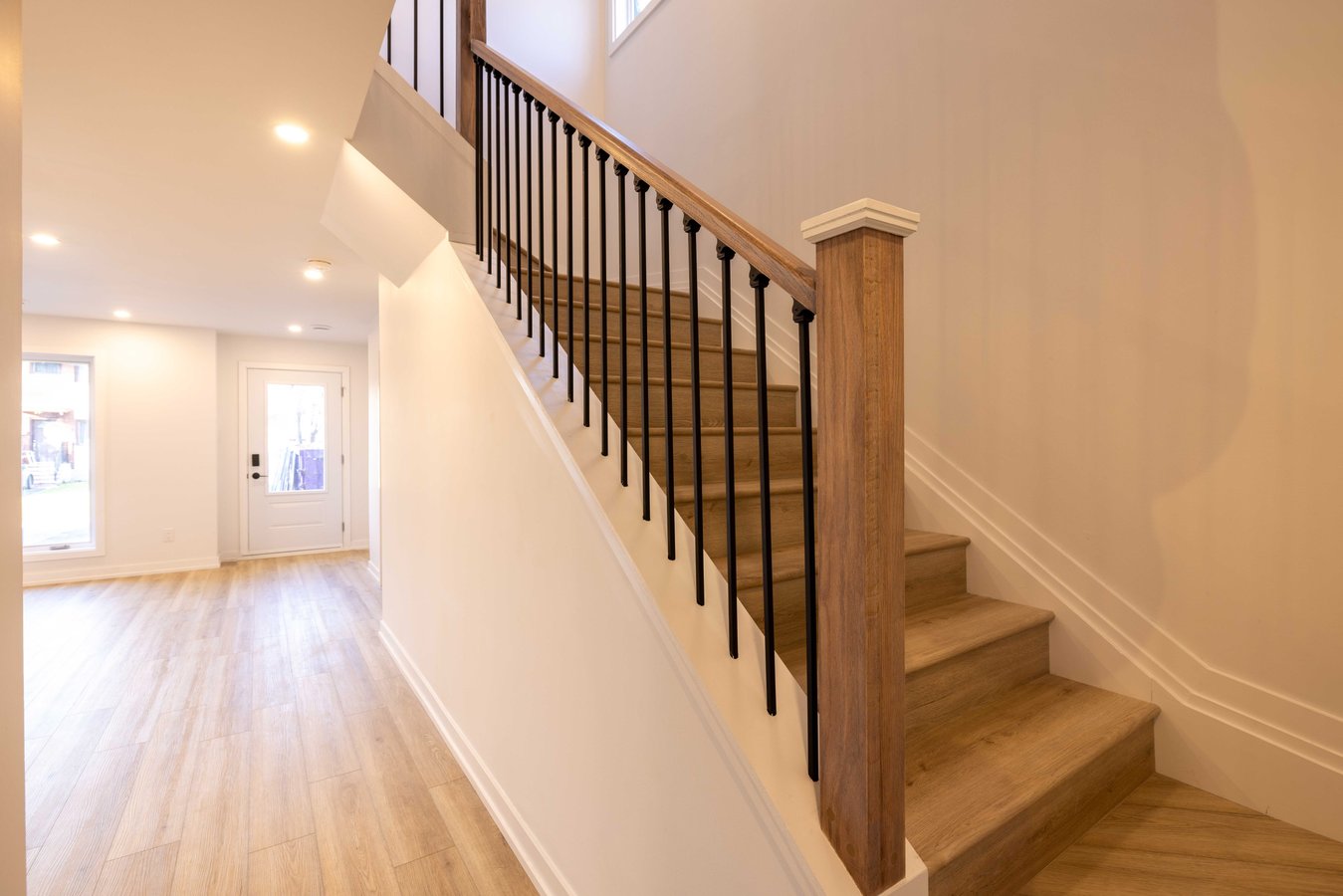 845 Dundee Avenue - Photo 7