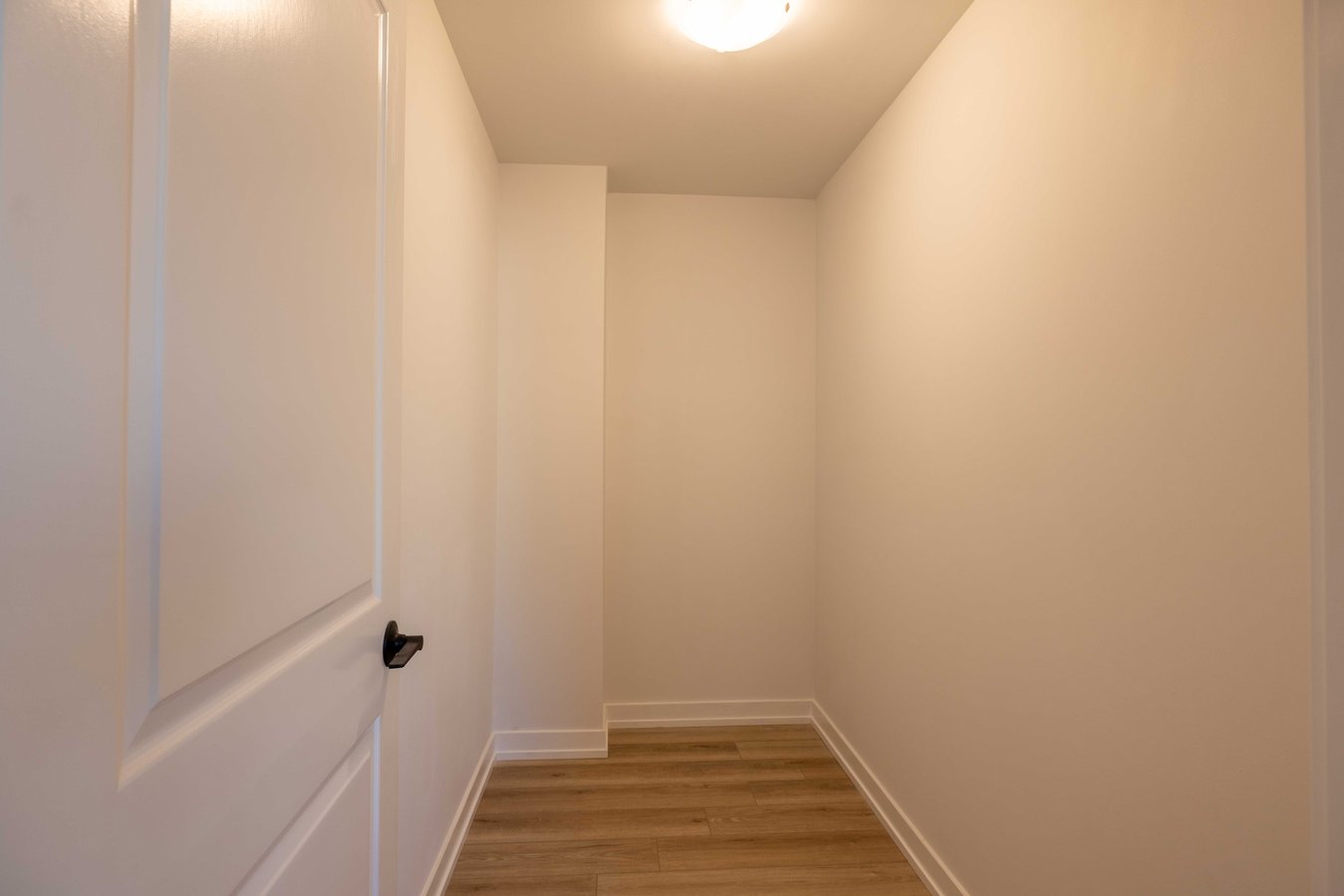 845 Dundee Avenue - Photo 11