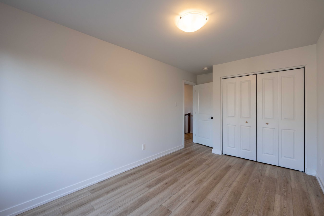 845 Dundee Avenue - Photo 13