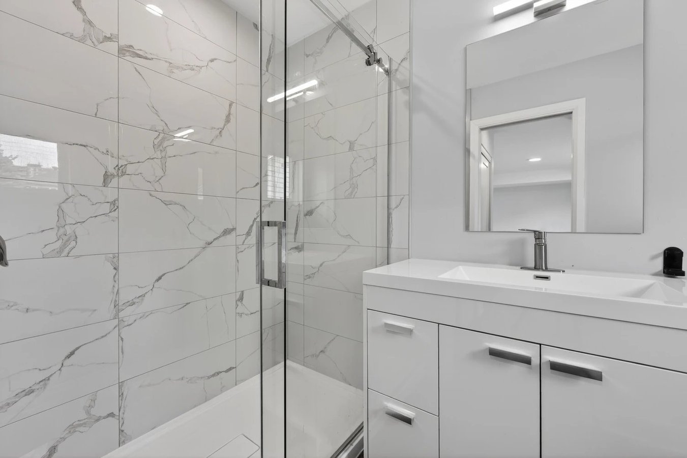 340 Shakespeare Street - Photo 28