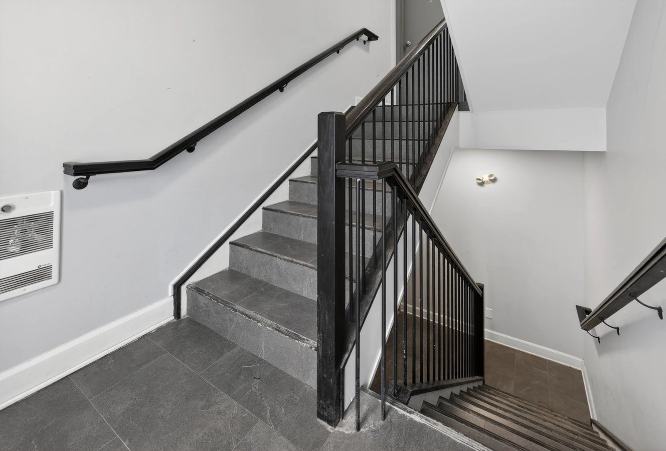 340 Shakespeare Street - Photo 35