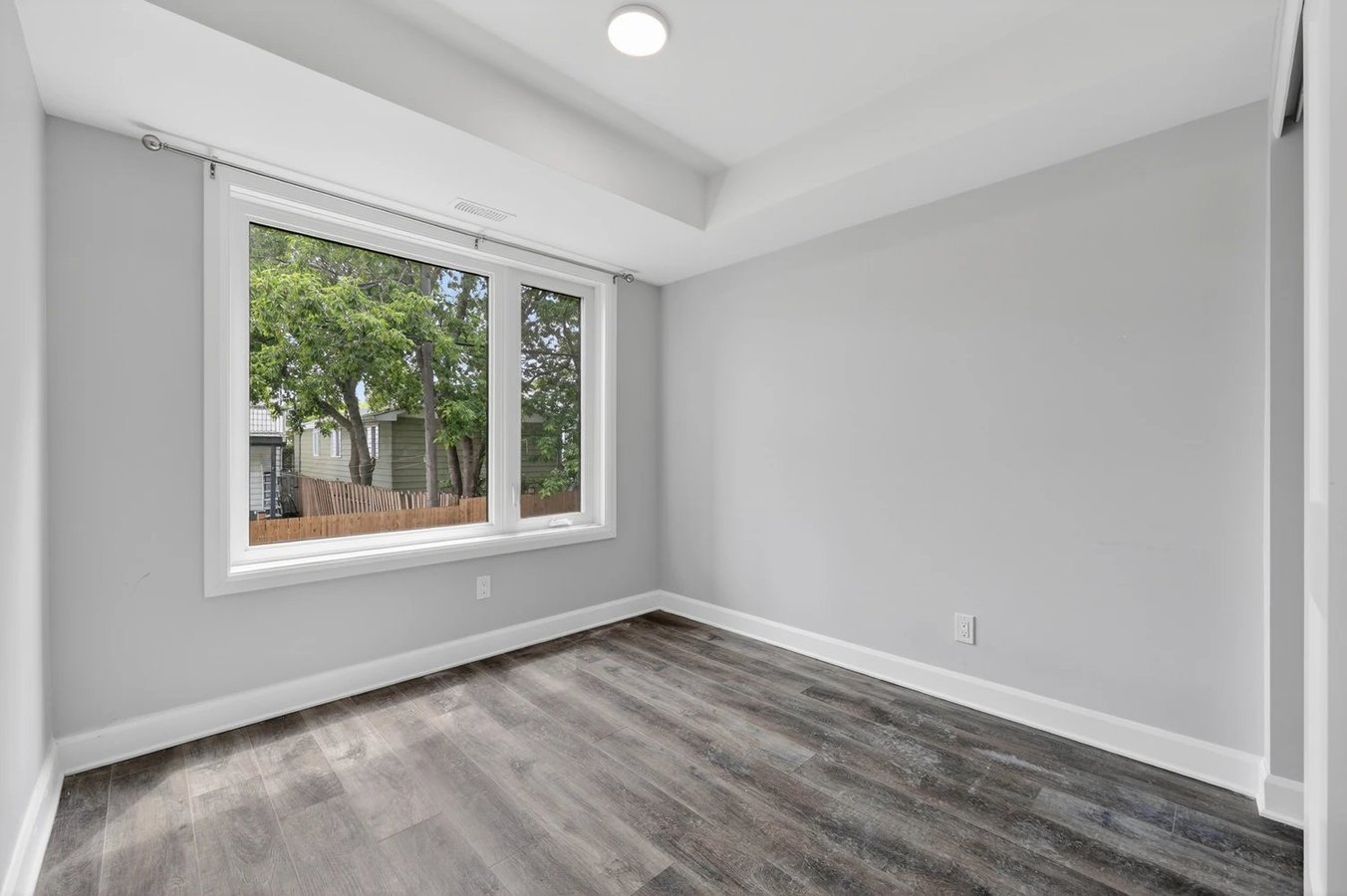340 Shakespeare Street - Photo 41