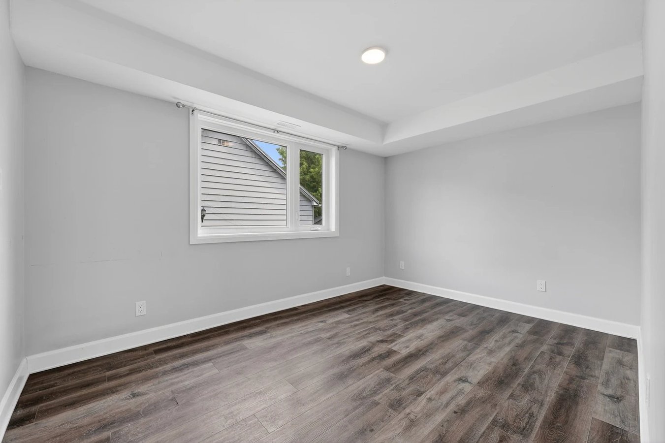 340 Shakespeare Street - Photo 7