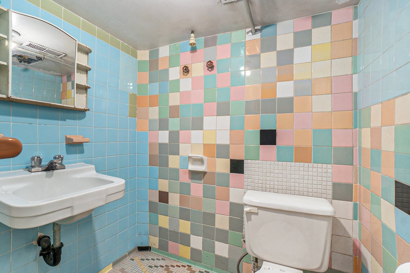 11 Champagne Avenue South - Photo 11