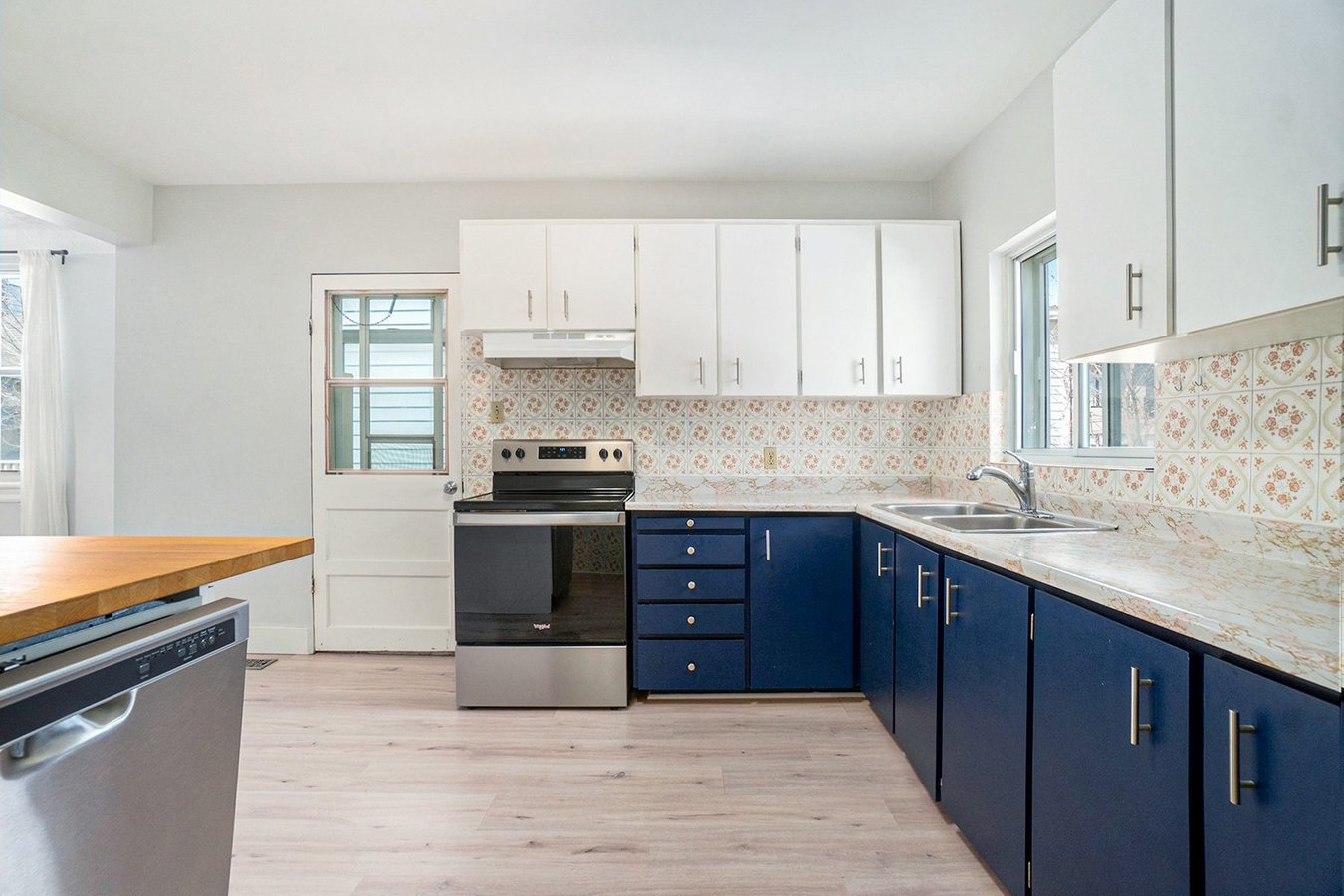 11 Champagne Avenue South - Photo 6
