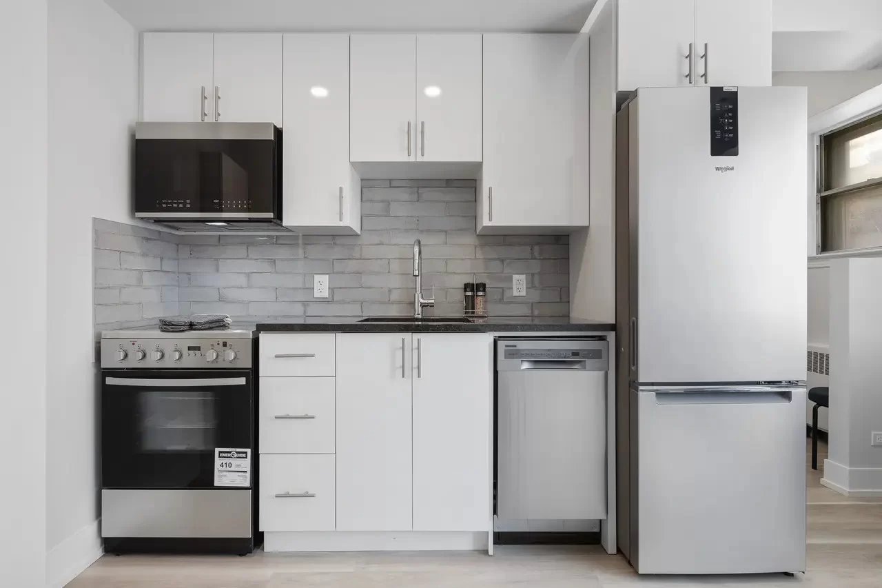 280 Laurier Avenue East - Photo 10