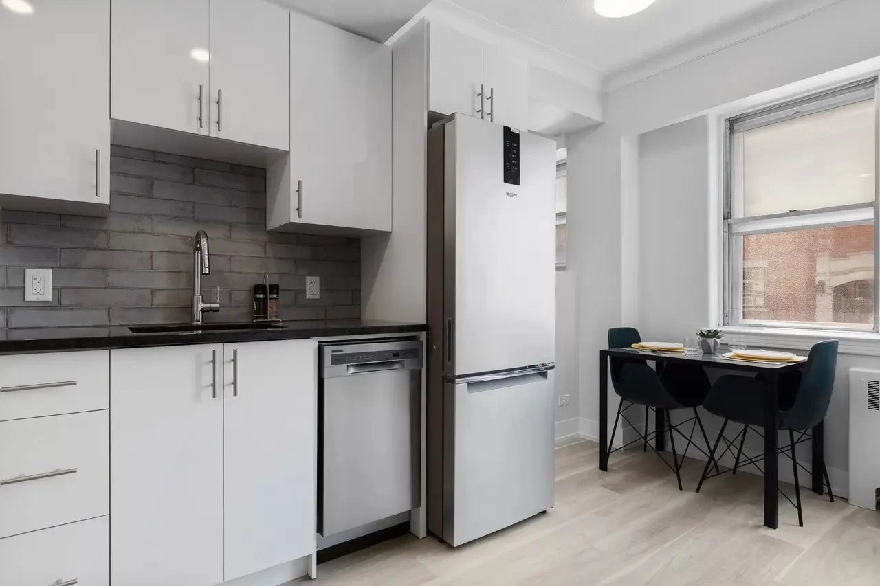 280 Laurier Avenue East - Photo 11