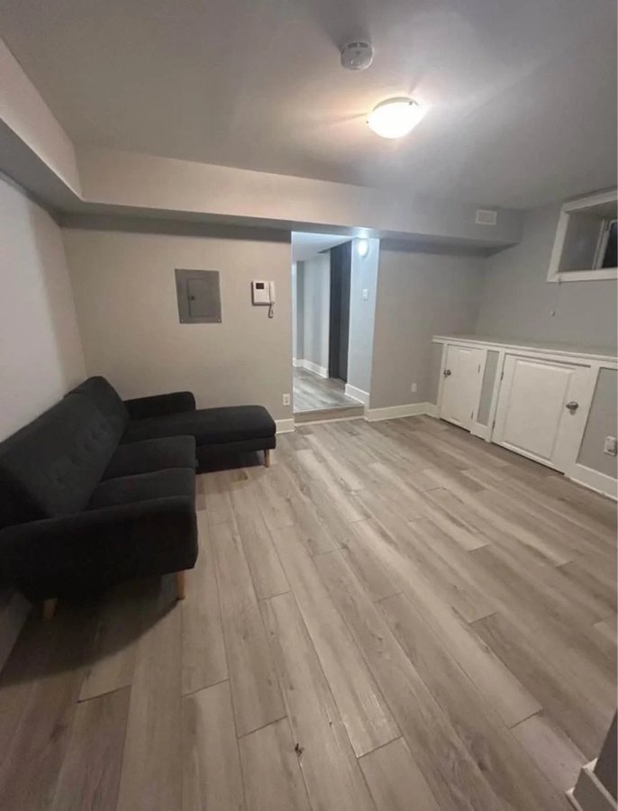 139 Henderson Avenue - Photo 2