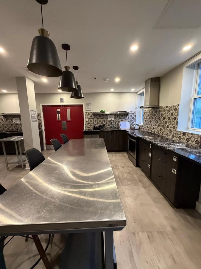 330 McLeod Street - Photo 4