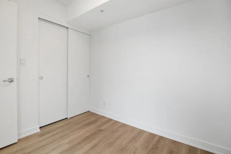 19 Robinson Avenue - Photo 3