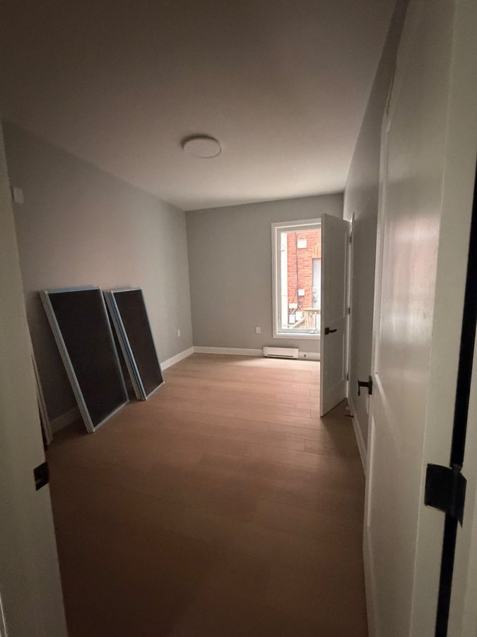 95 Henderson Avenue - Photo 17