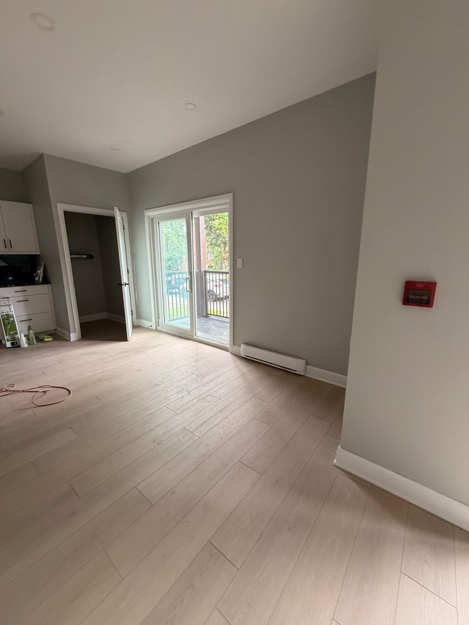 95 Henderson Avenue - Photo 11