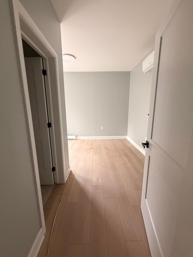 95 Henderson Avenue - Photo 7