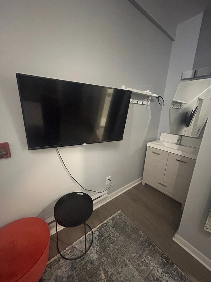 154 Osgoode Street - Photo 2