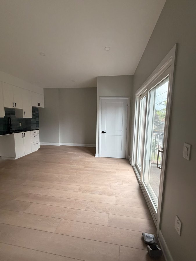 95 Henderson Avenue - Photo 5