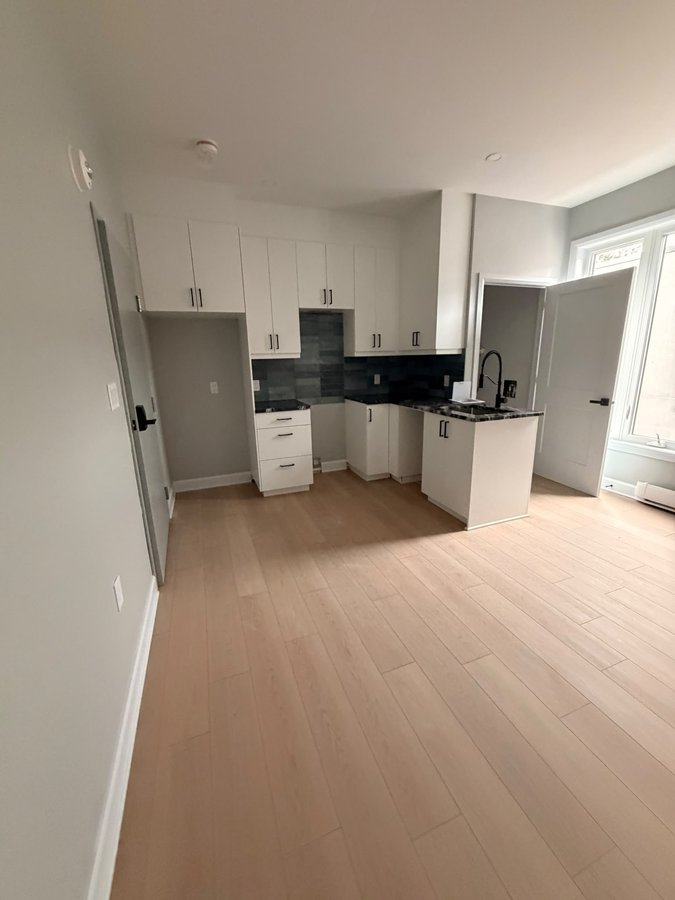 95 Henderson Avenue - Photo 7