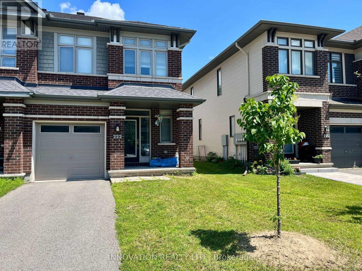 222 DOLCE CRESCENT - Photo 2
