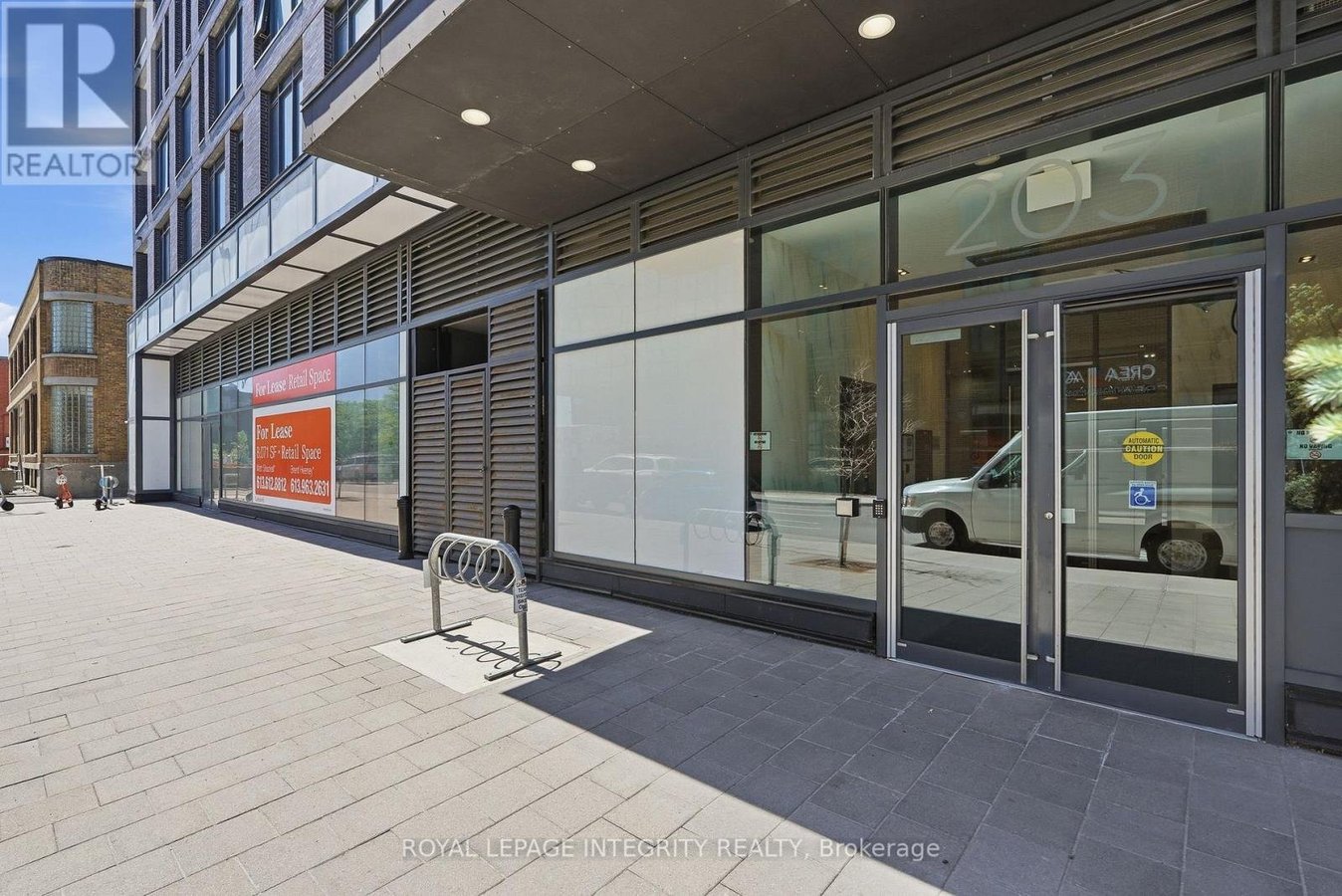 1203 - 203 CATHERINE STREET - Photo 2