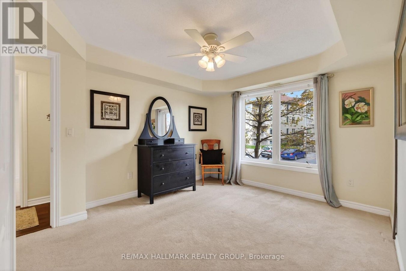 3 - 585 STONEFIELD PRIVATE - Photo 27