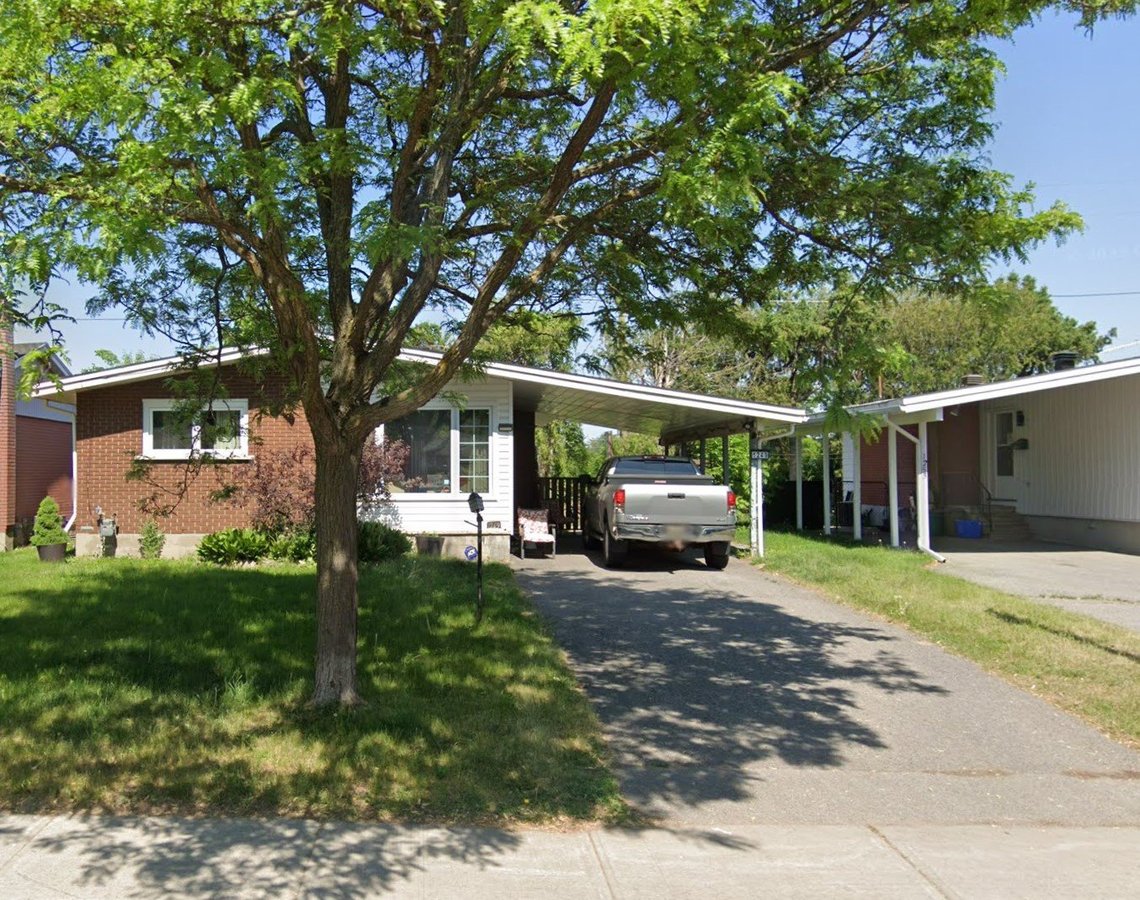 1249 Cobden Road - Photo 1