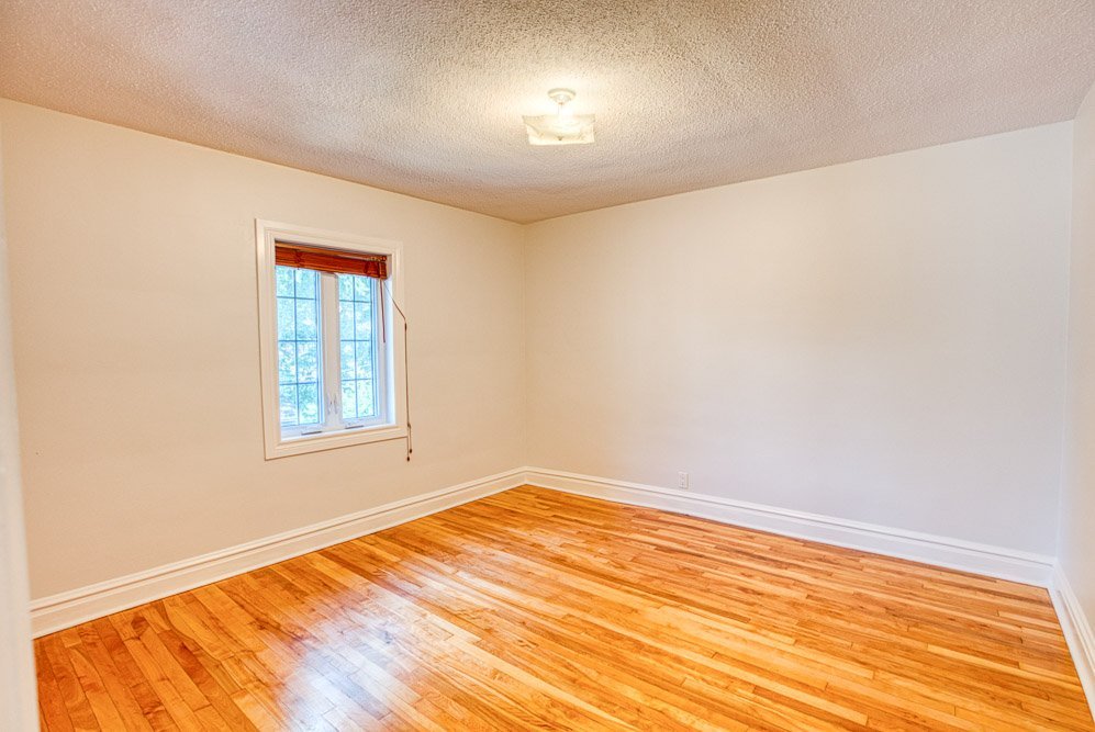 413 Holland Avenue - Photo 32