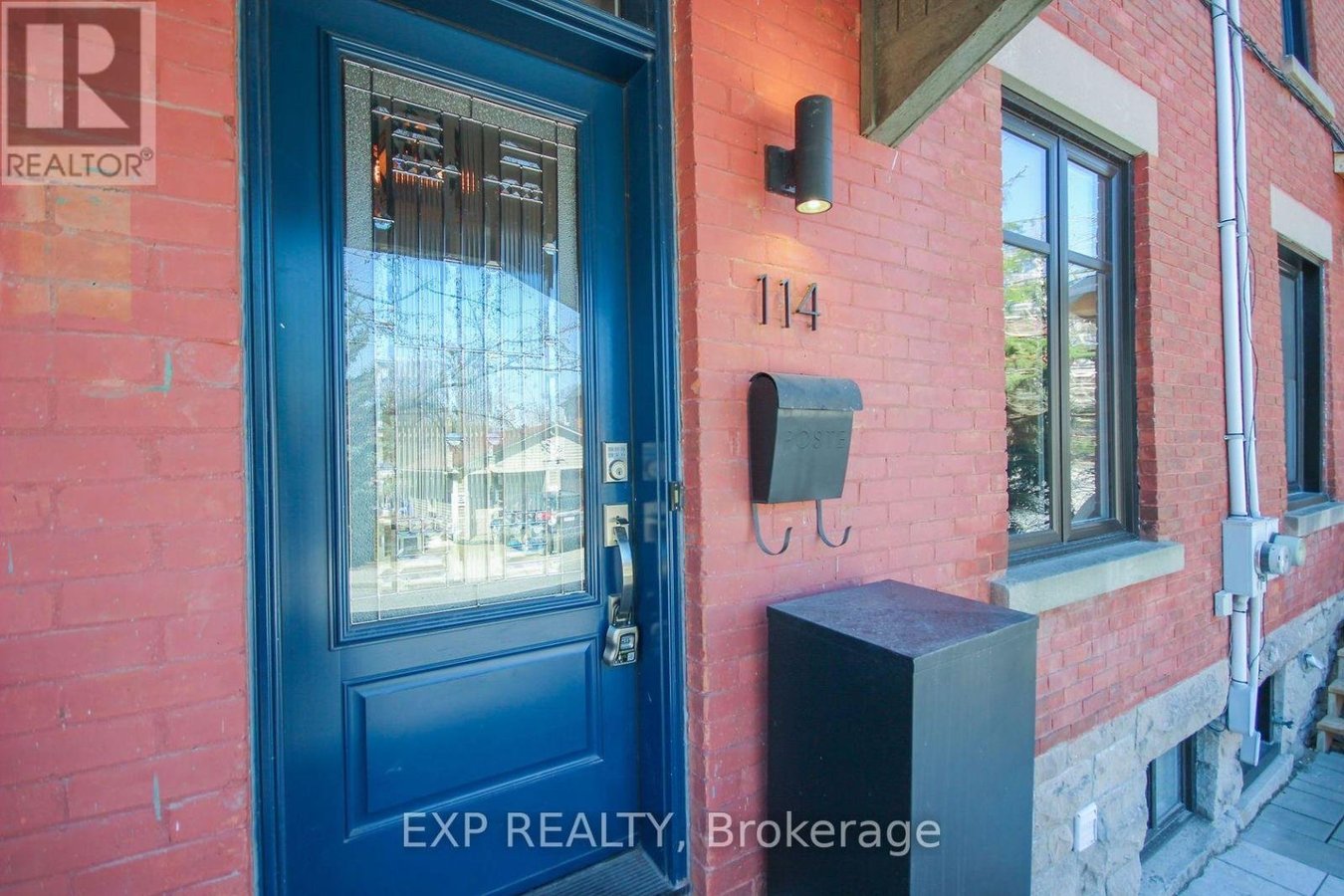 114 SWEETLAND AVENUE - Photo 3