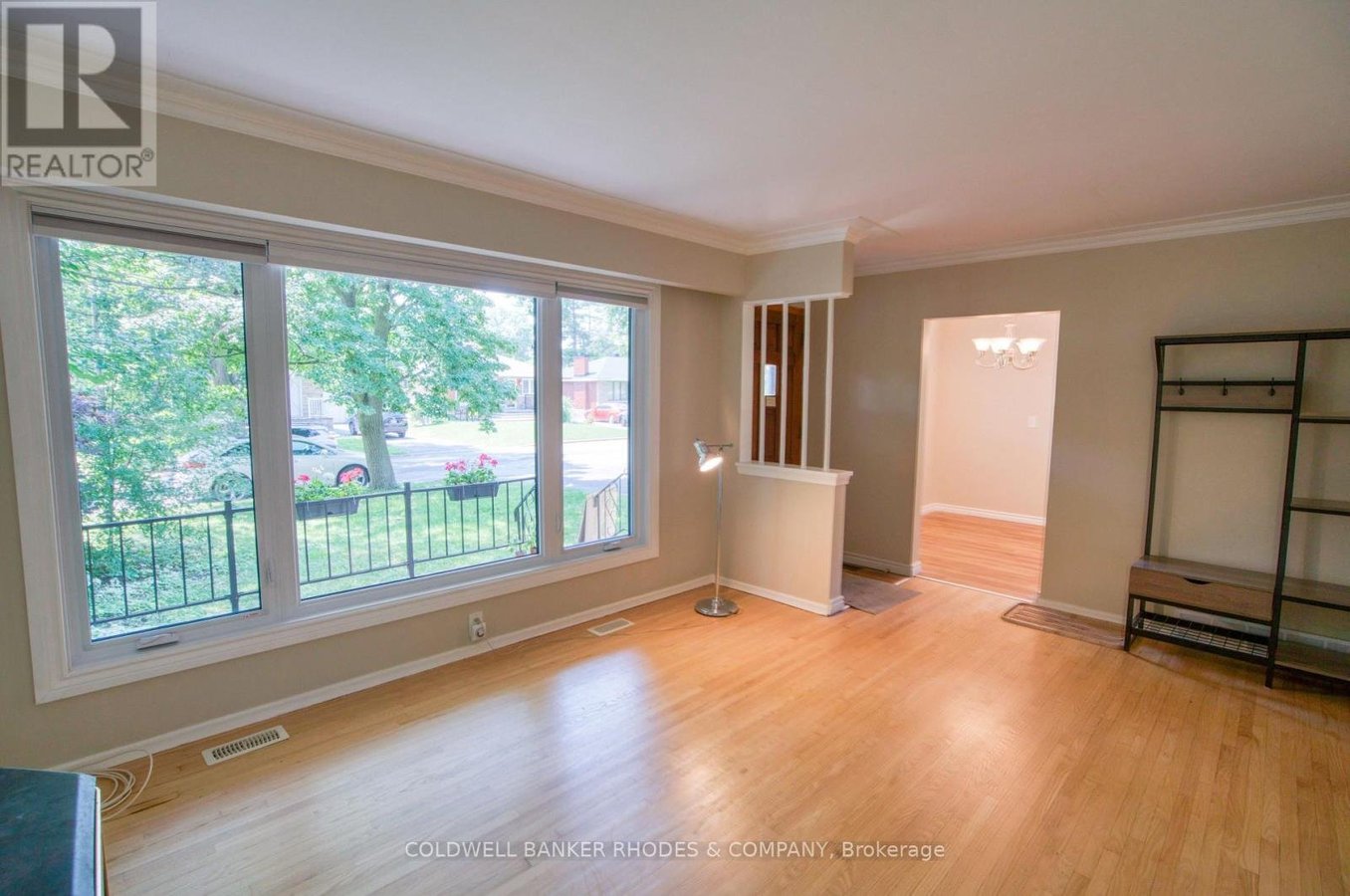 781 DICKENS AVENUE - Photo 5