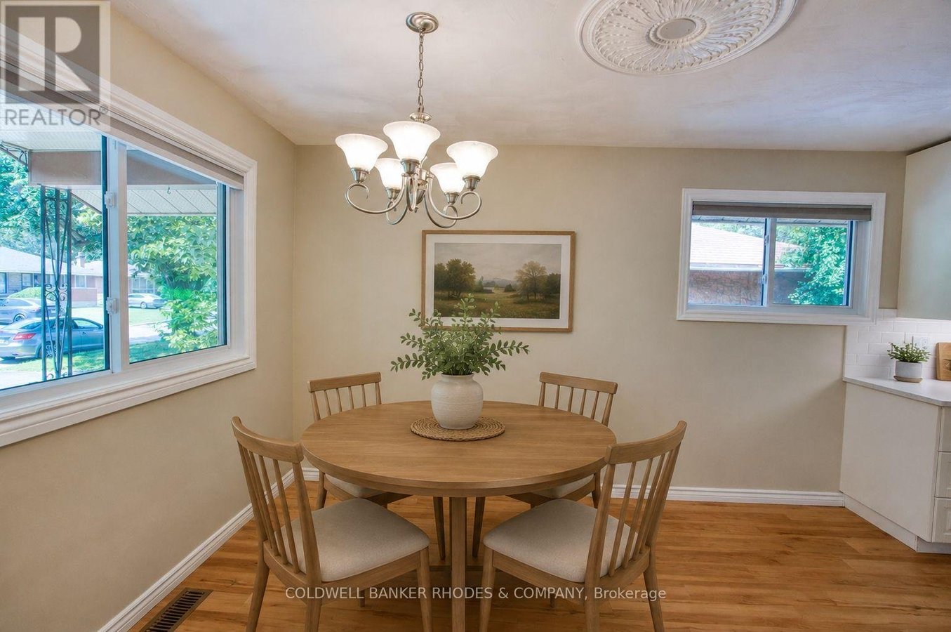 781 DICKENS AVENUE - Photo 6