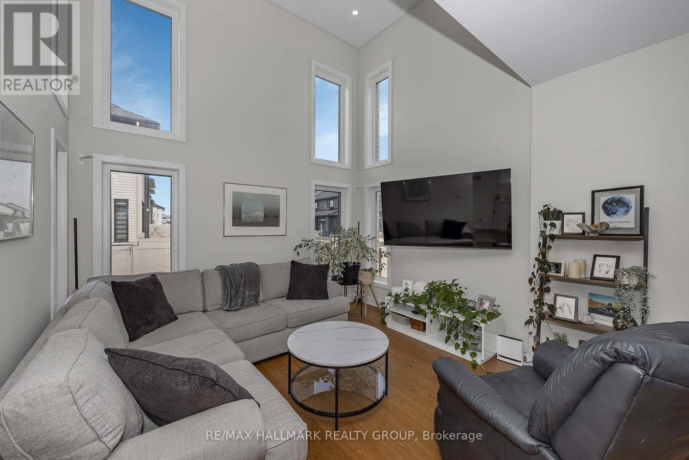 208 BIG DIPPER STREET E - Photo 17
