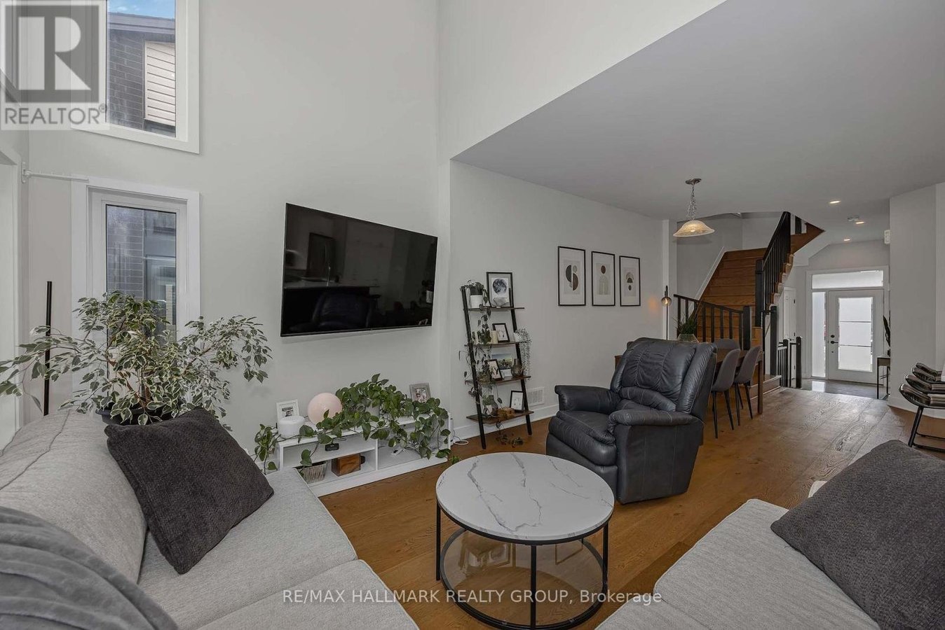 208 BIG DIPPER STREET E - Photo 18