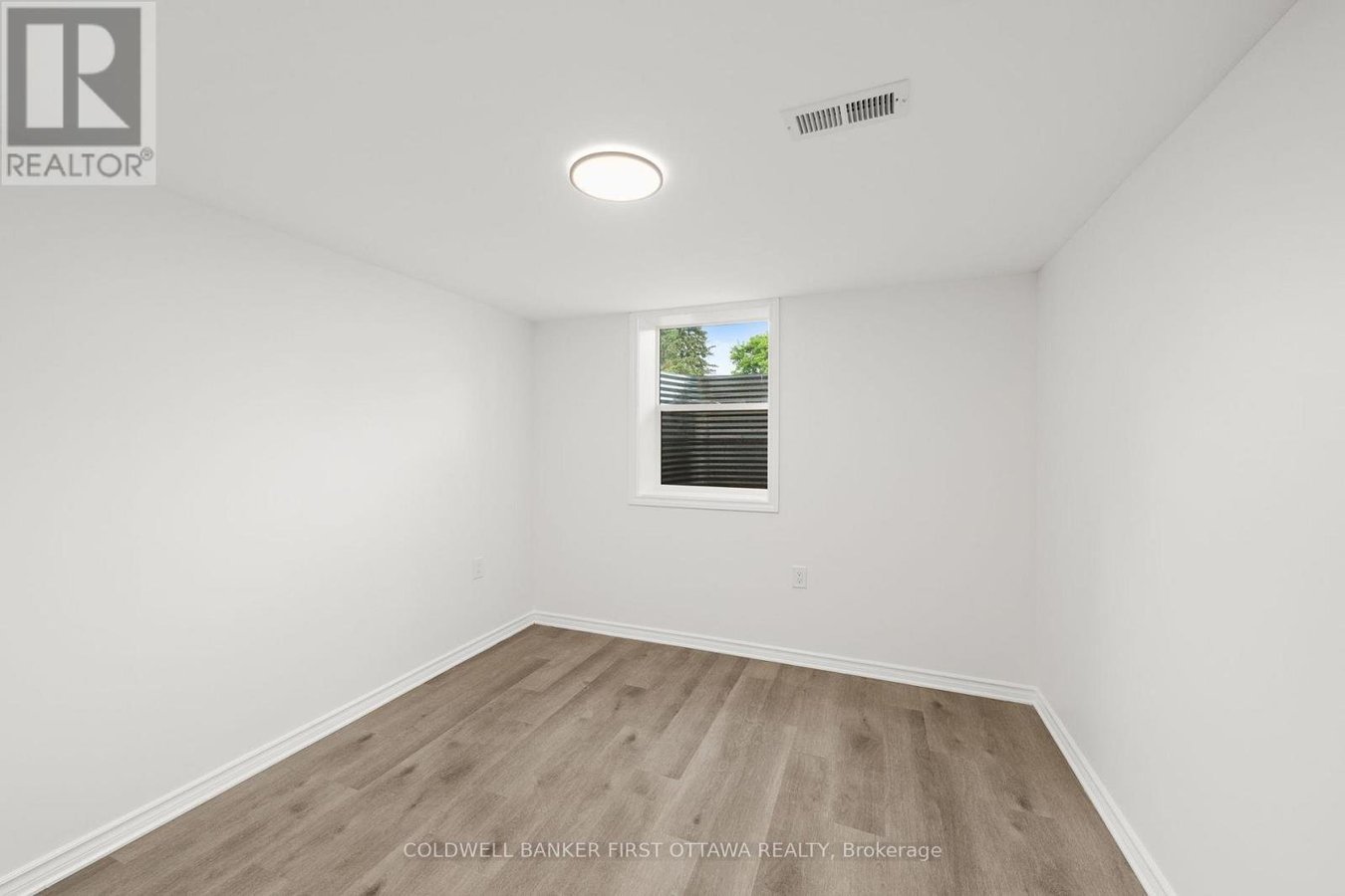 26 SPRING GARDEN AVENUE - Photo 26
