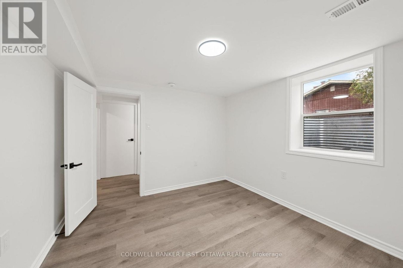 26 SPRING GARDEN AVENUE - Photo 31