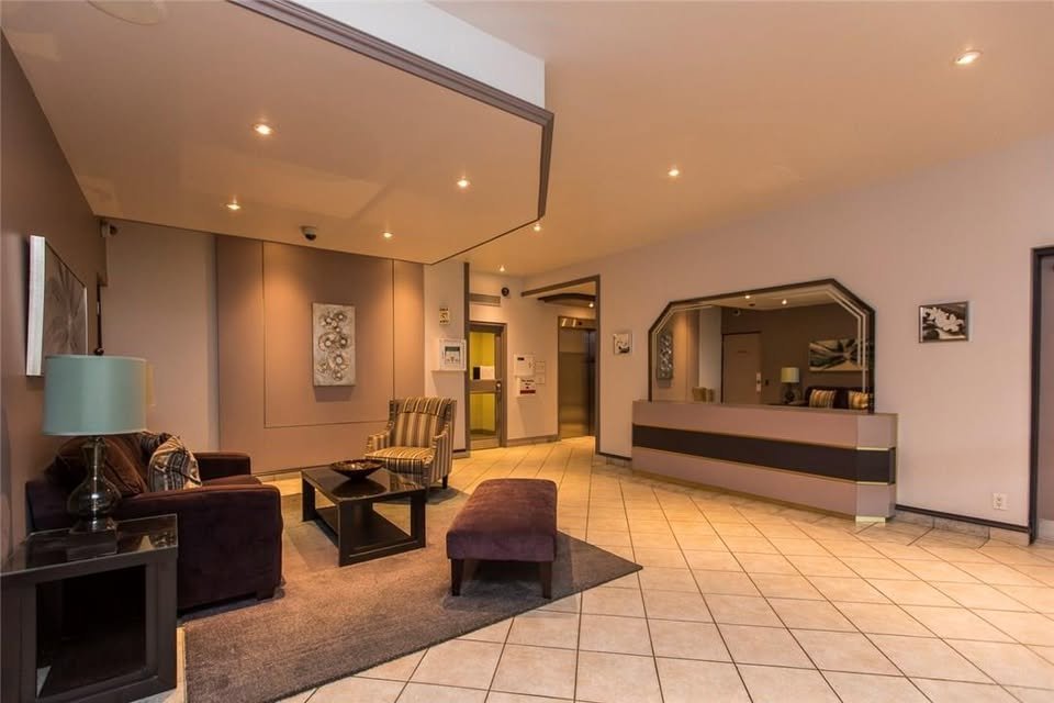 158 B McArthur Avenue - Photo 6