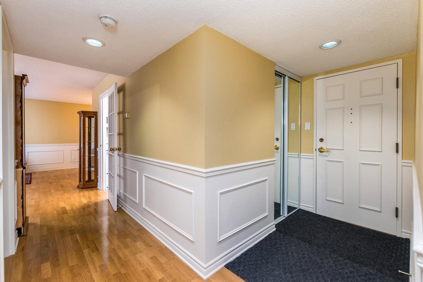 470 Laurier Avenue West - Photo 4