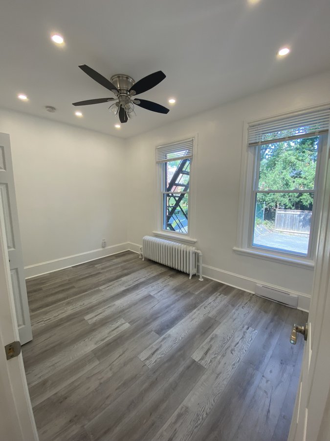 471 Somerset Street West - Photo 4