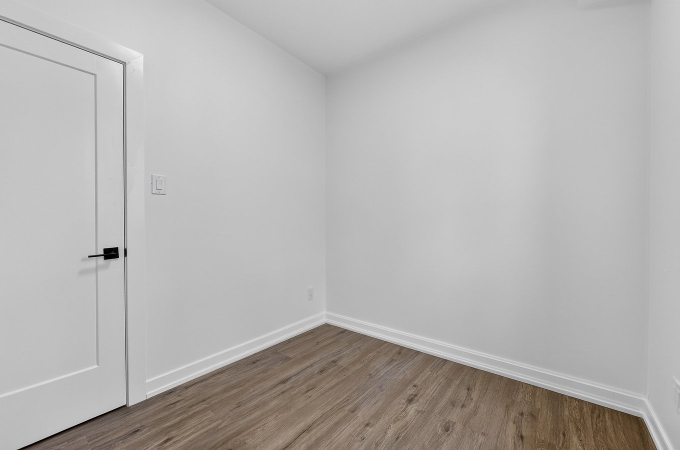 946 Woodroffe Avenue - Photo 20