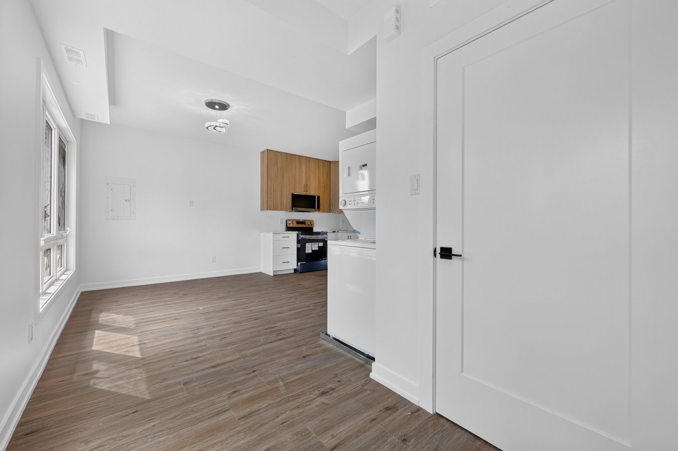 946 Woodroffe Avenue - Photo 6