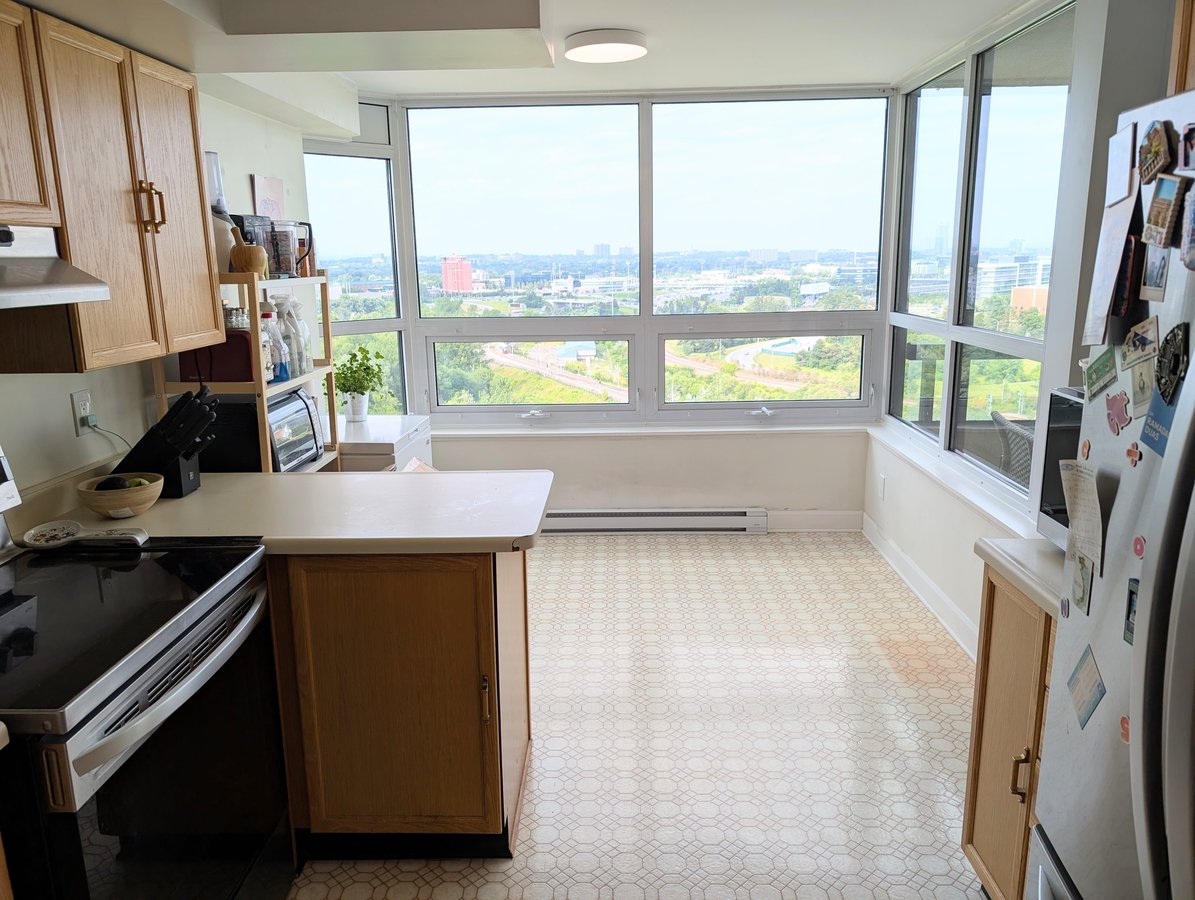 1500 Riverside Drive - Photo 11